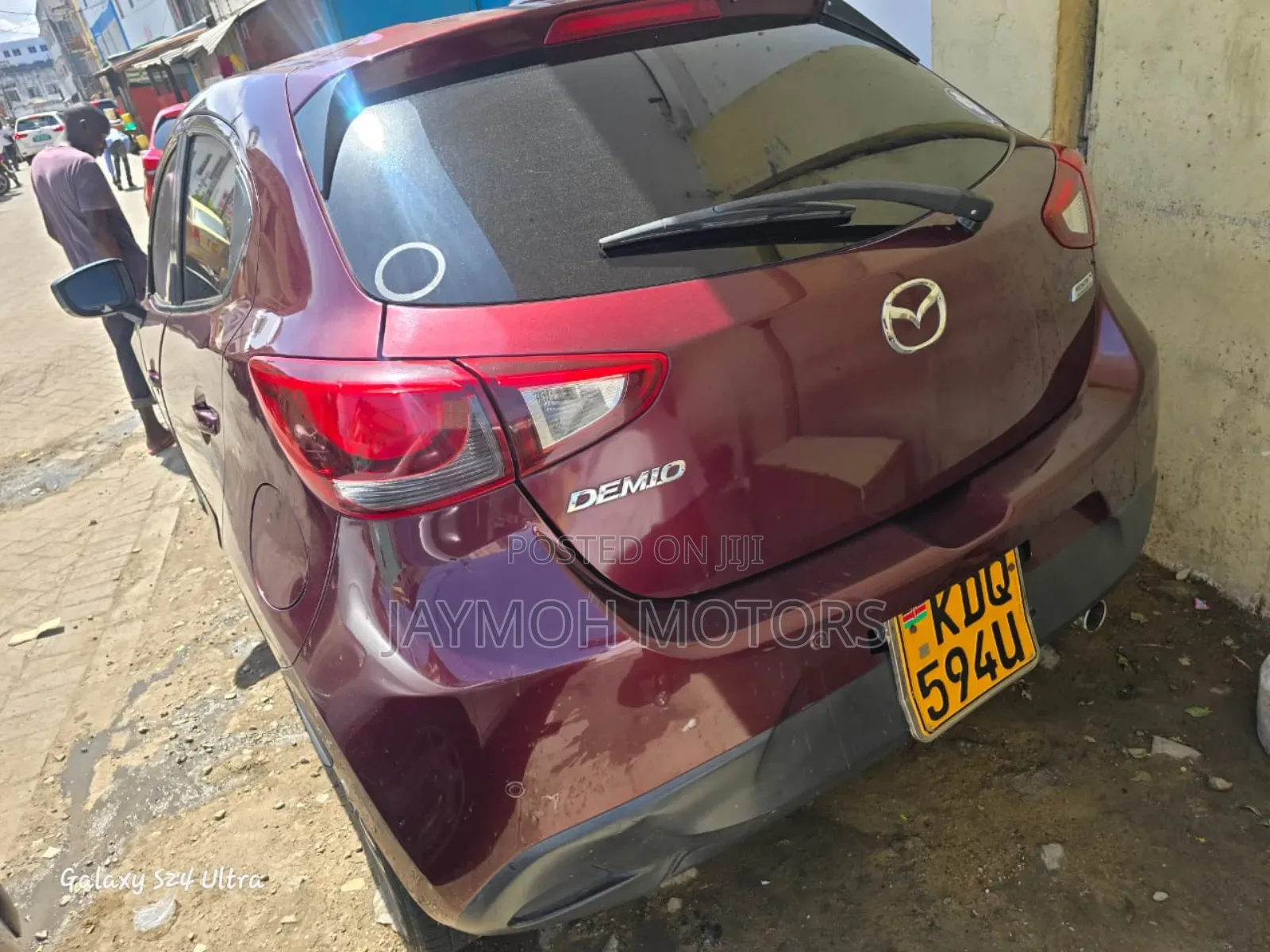 Mazda Demio 2017 Maroon