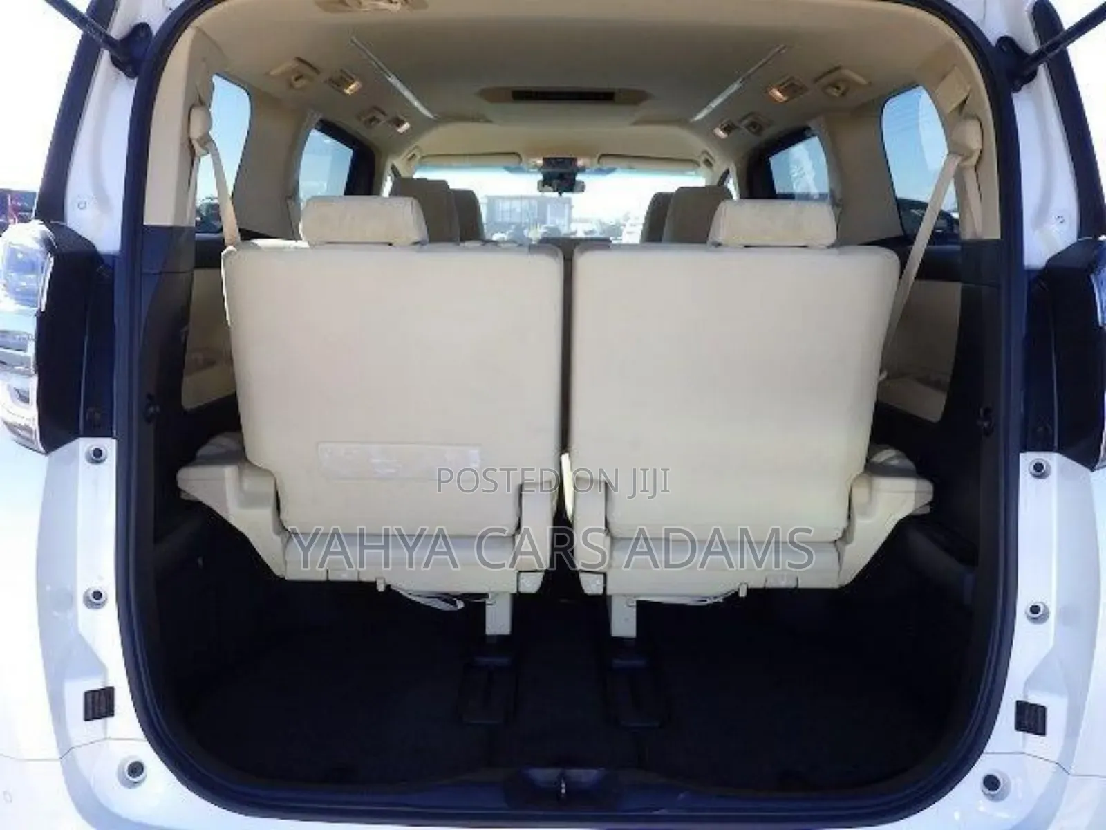 Toyota Vellfire 2019 White