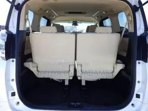 Toyota Vellfire 2019 White