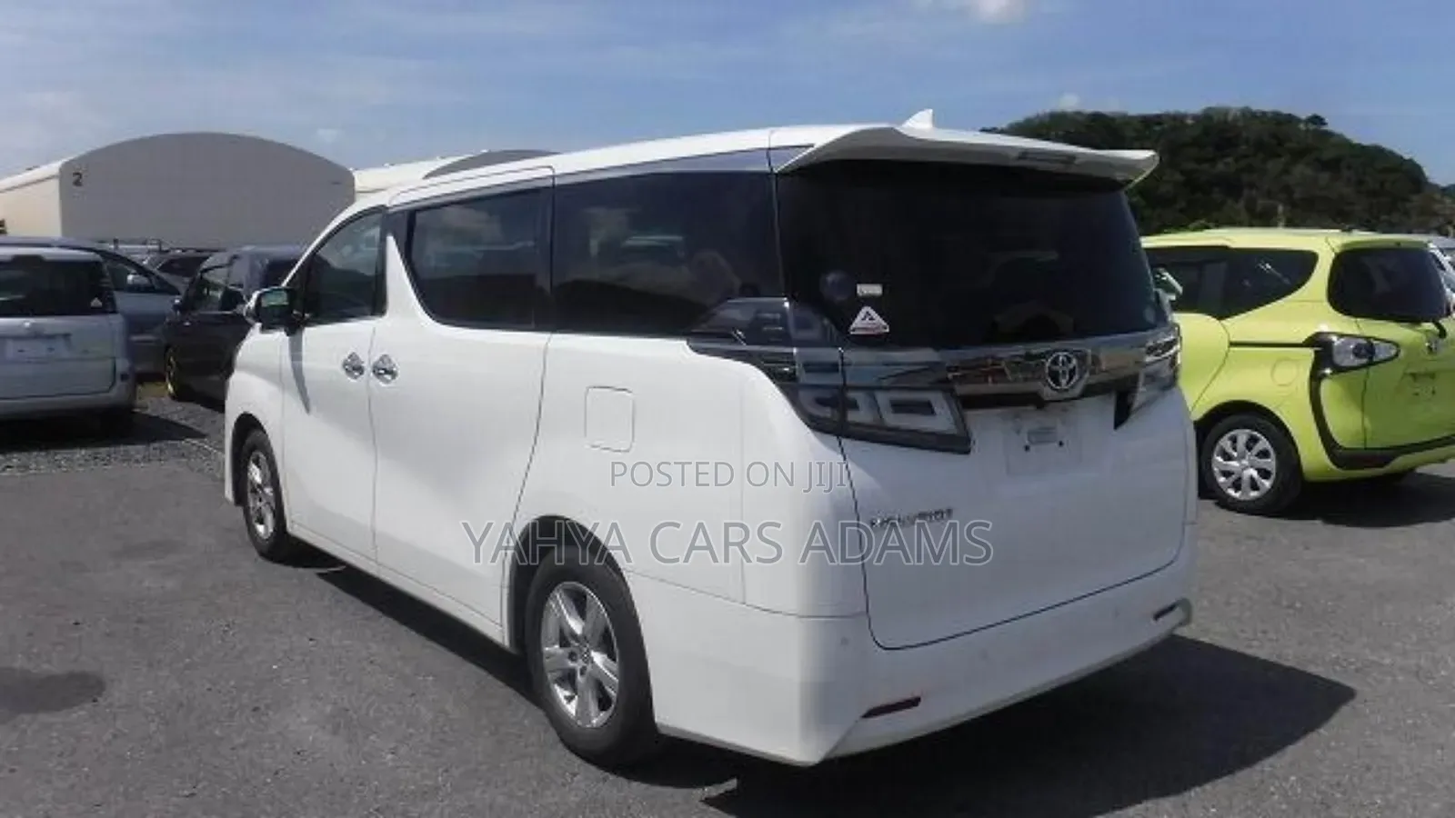 Toyota Vellfire 2018 White