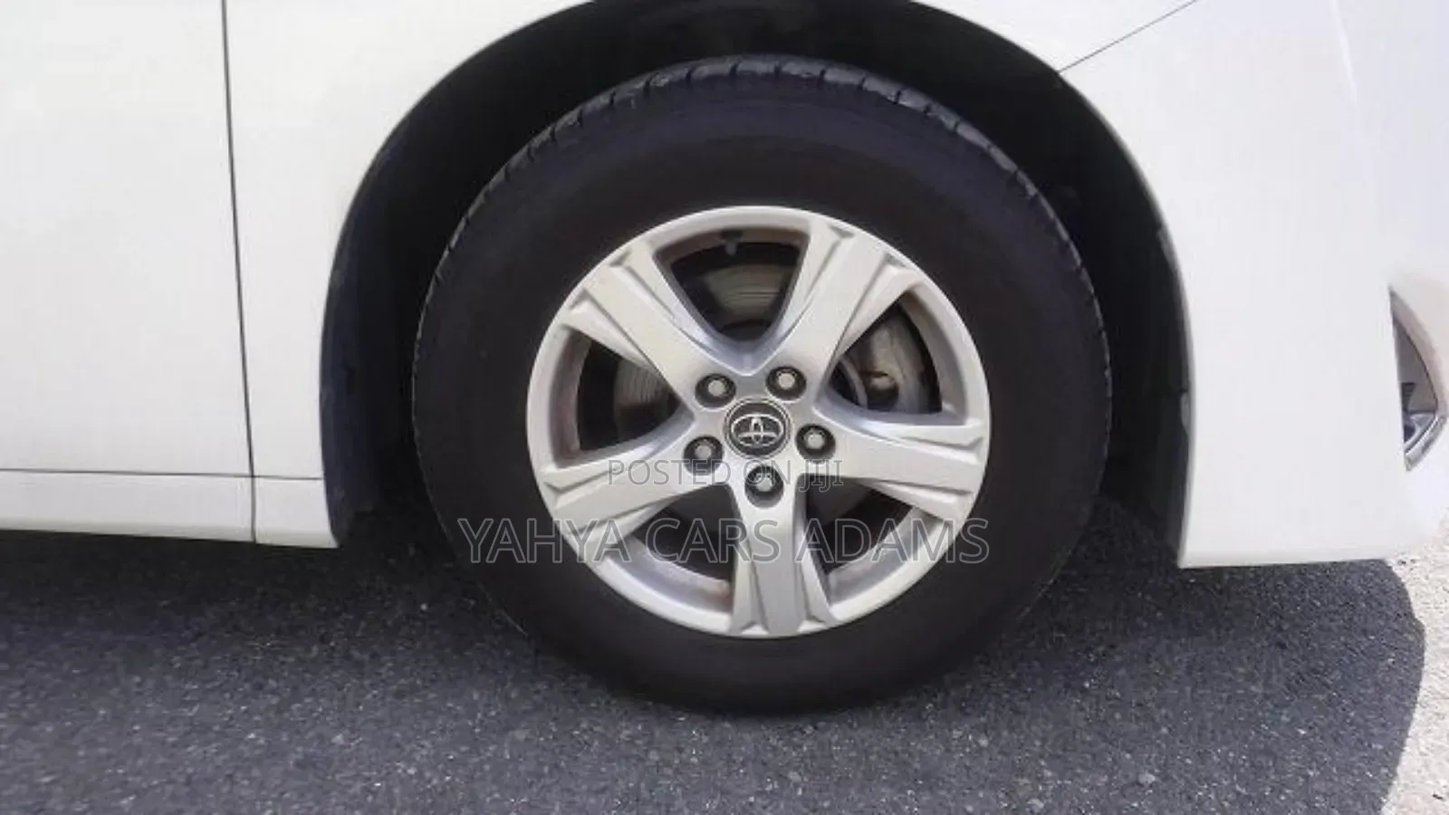 Toyota Vellfire 2018 White