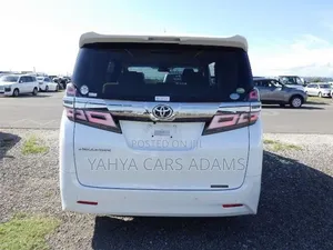 Toyota Vellfire 2019 White
