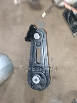 Mazda Denio 2012 Gearbox Mounting Available