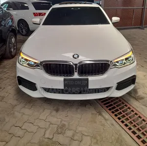 BMW 523i 2019 White
