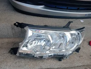 Toyota Prado Landcruiser Headlight