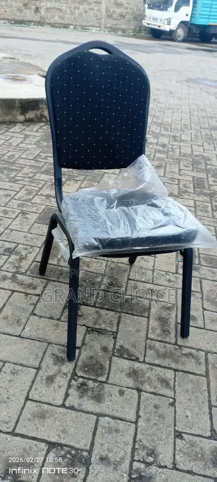 Black Banquet Chair