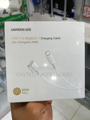 The Ugreen Usb-C to Magsafe 2 Charging Cable - White