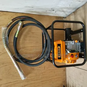 7.5hp Dera Petrol Vibrator With 45mm Shaft