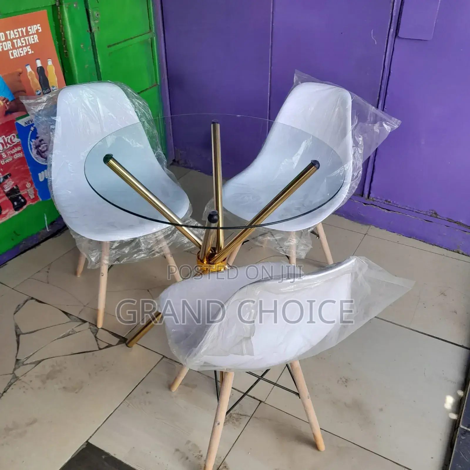 Transparent 3 Seater Dining Set