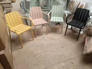 Plastic Dining Chair