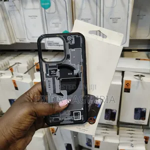 Spigen Ultra Hybrid Zero One Magfit Back Cover for iPhone 11