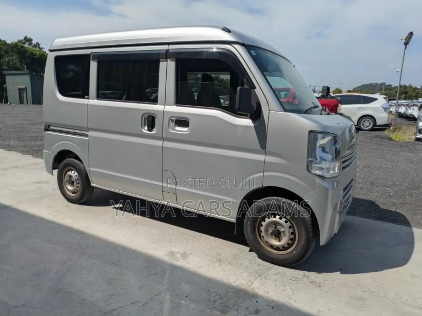 Nissan Clipper 2018 Silver