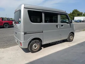 Nissan Clipper 2018 Silver