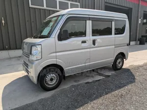 Nissan Clipper 2018 Silver