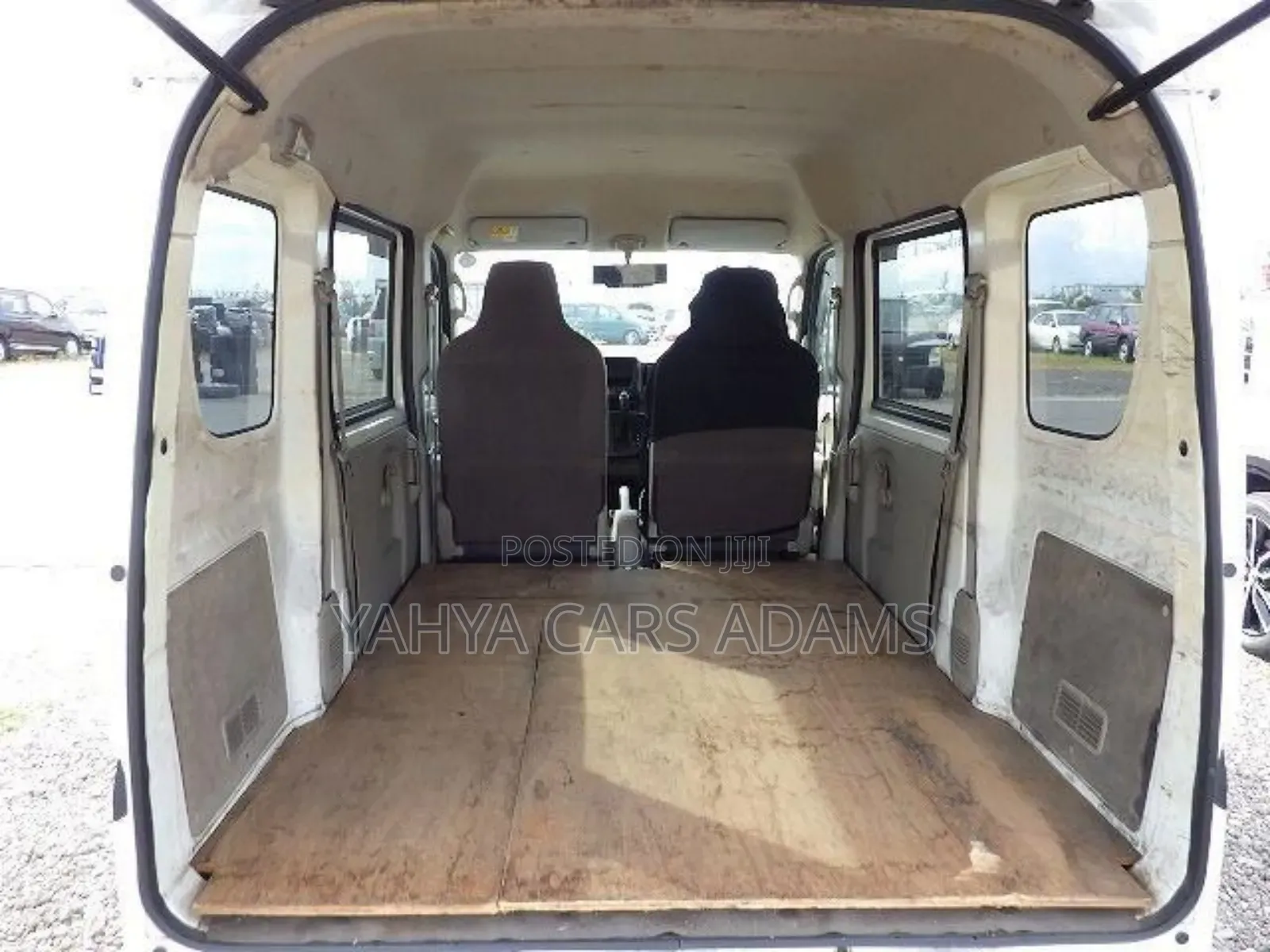 Nissan Clipper 2018 White