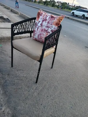 Design Balcony Seats and Garden 