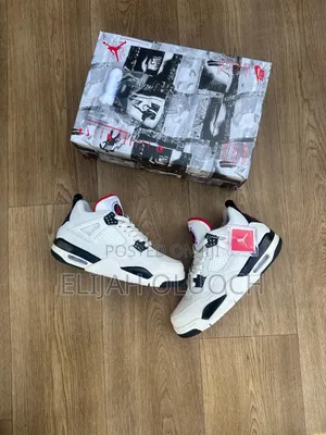 Air Jordan 4 "Flight Club"
Sizes :_38 to 45_