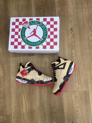 Jordan 4 Retro
Pizza (Gs)
Sizes :_40 to 45_