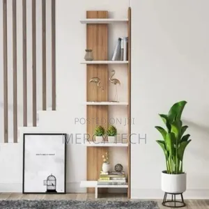 *Sly Corner Bookshelf Décor Stand