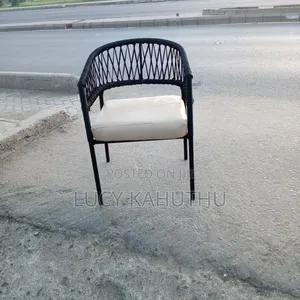 Lastest Black Weaving Chair With Powder Coated Finish