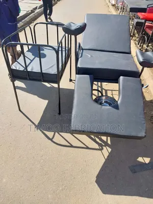 Hospital Delivery Bed With Baby Coat Bed