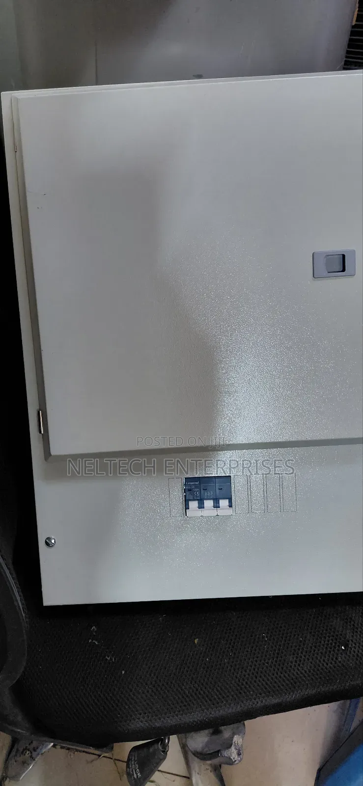 Distribution Board 8 Way