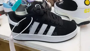 Campus Sneakers