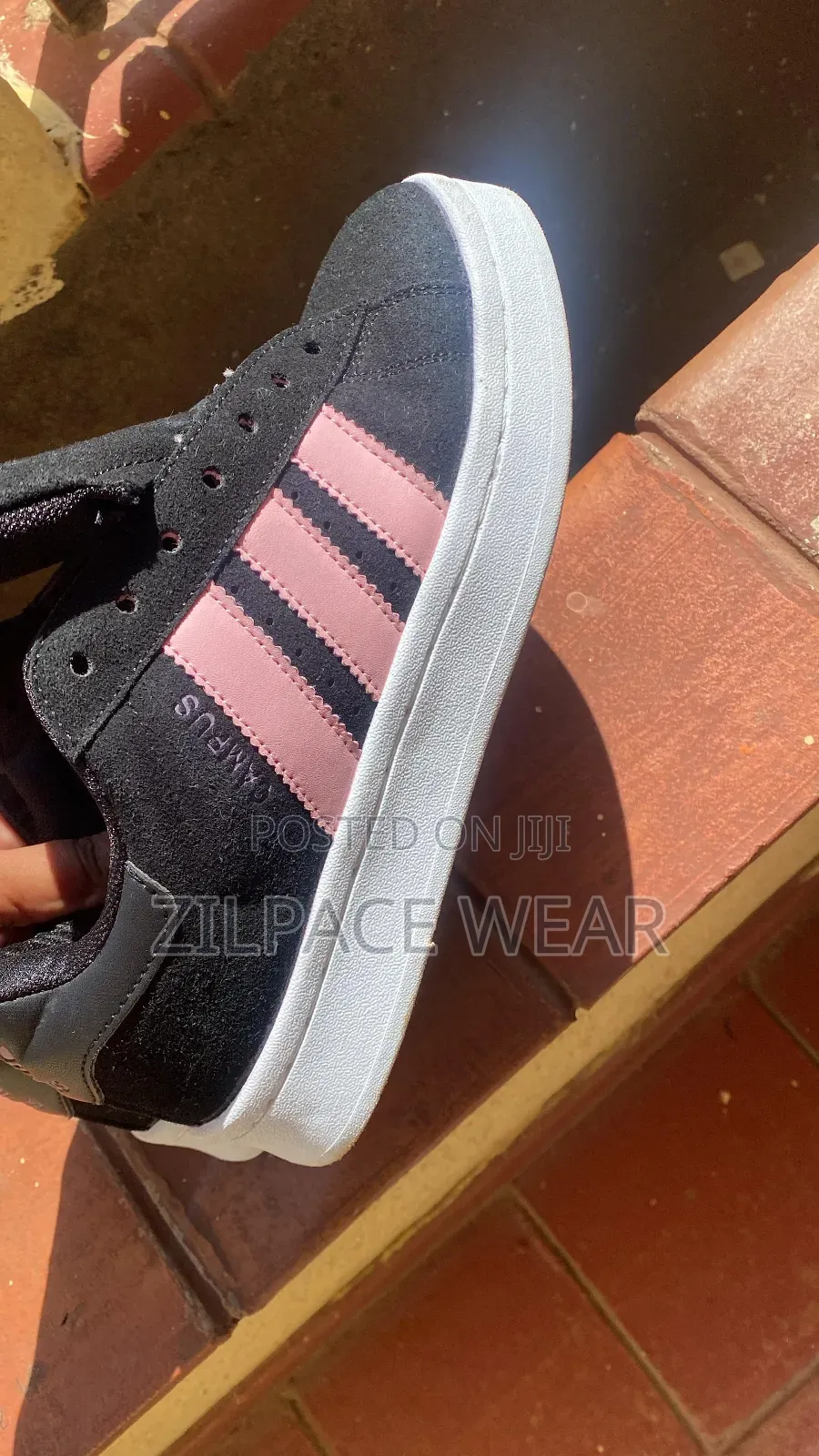 Campus Sneakers