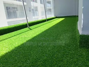 25mm Green Artificial Grass Carpet | Perfect for Balcony Garden