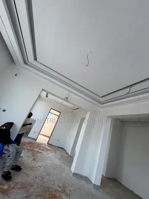 Modern Construction/Contractor
