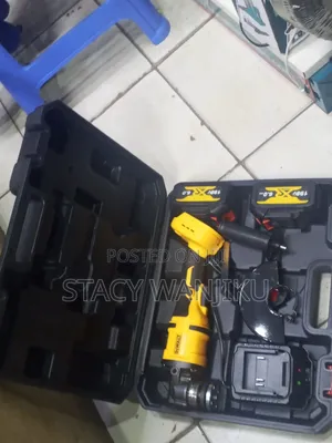 Powerful Cordless Grinder