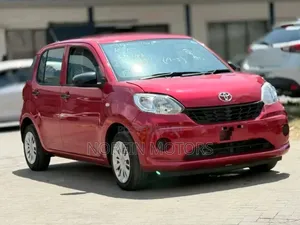 Toyota Passo 2018 Red
