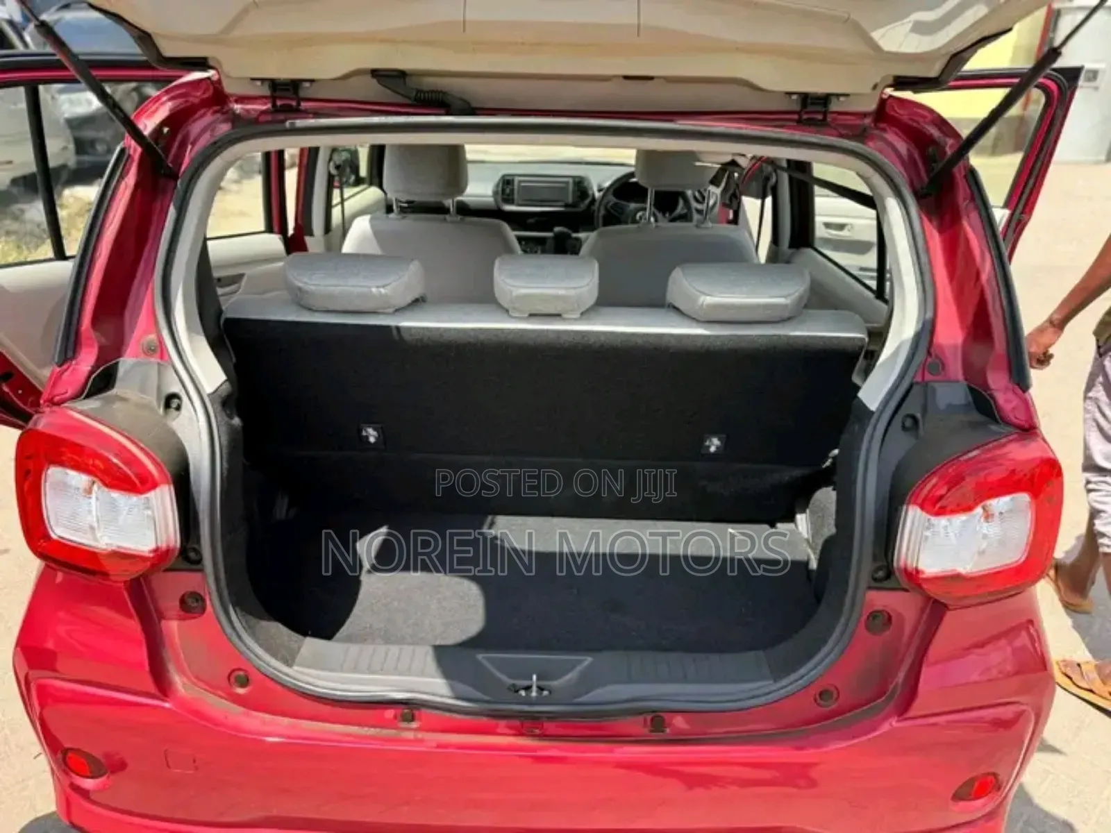 Toyota Passo 2018 Red