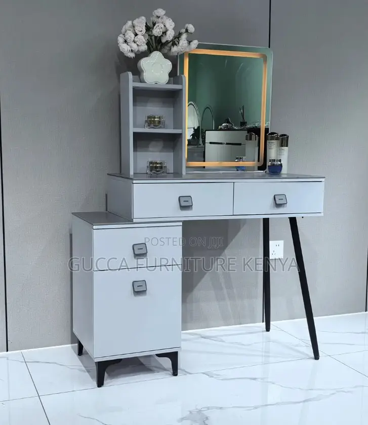 Modern Vanity Make Up Desk With Mirror