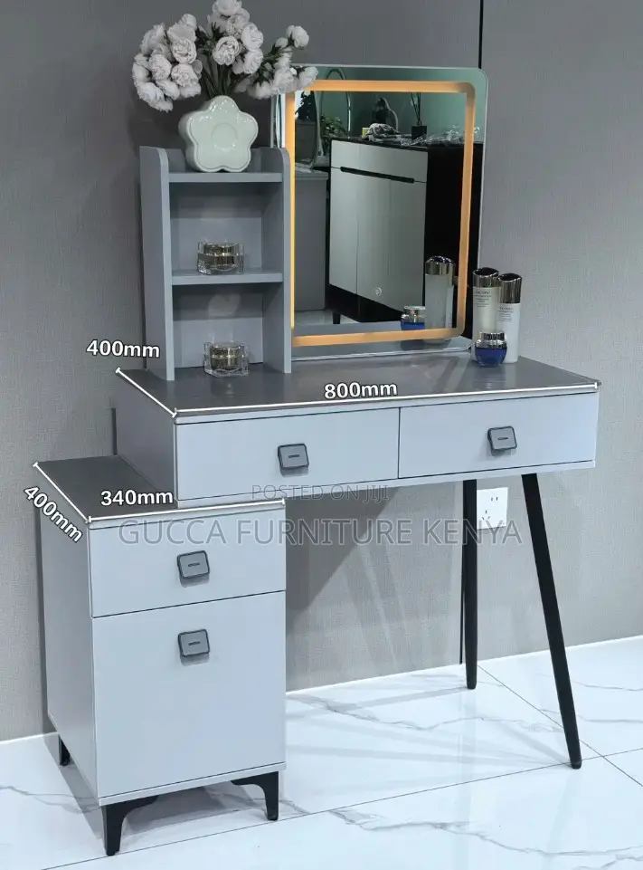 Modern Vanity Make Up Desk With Mirror