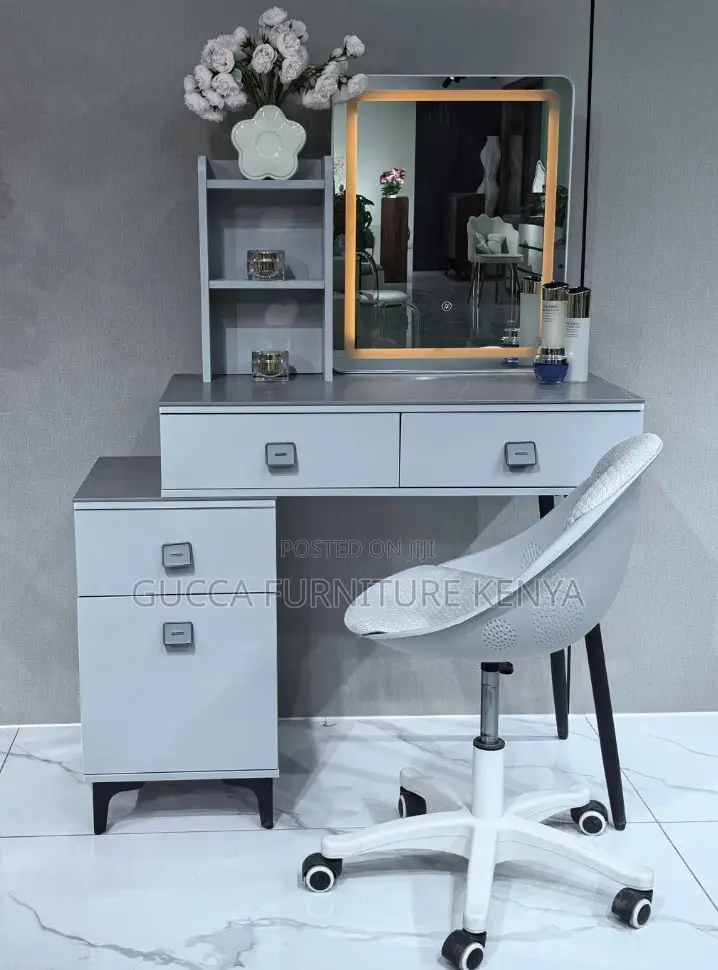 Modern Vanity Make Up Desk With Mirror