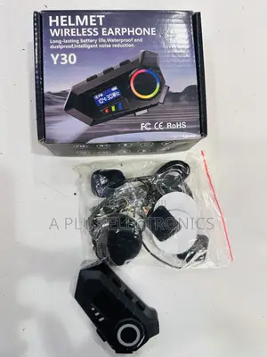 Y30 Helmet Wireless Earphone – Hands-Free Calls While Riding