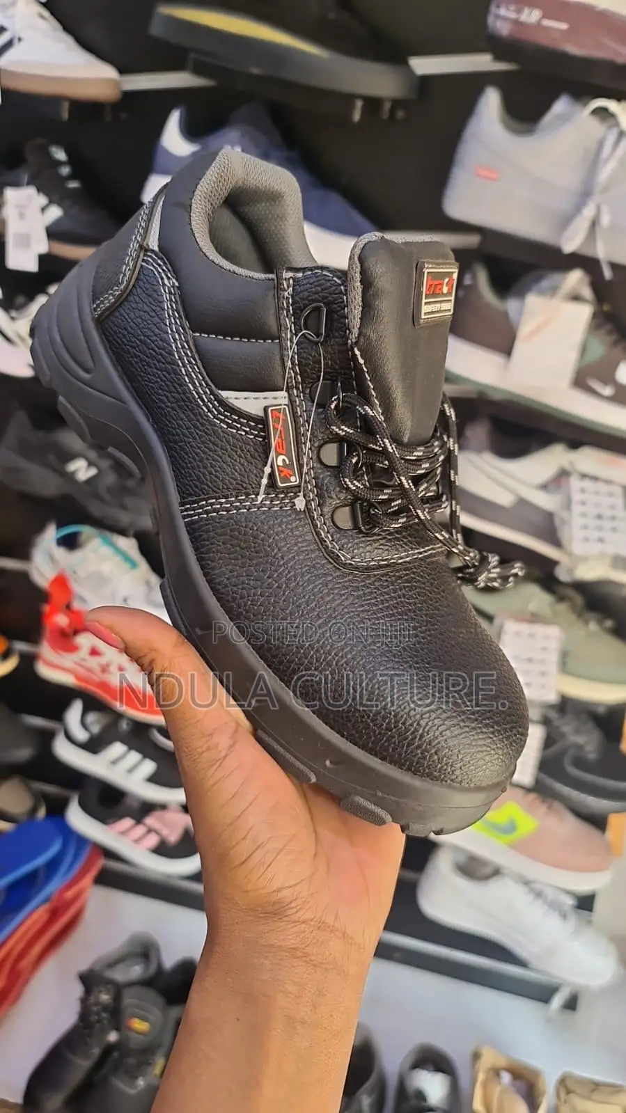 Safety Boots , Kinga ,Ulinzi,Sifa, Track