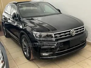 Volkswagen Tiguan 2019 Matt Black