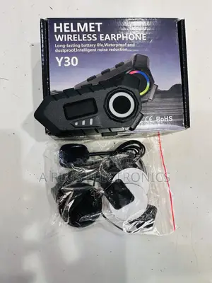 Y30 Helmet Wireless Earphone – Perfect for Bikers Cyclists