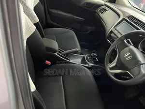 Honda Grace 2019 Silver