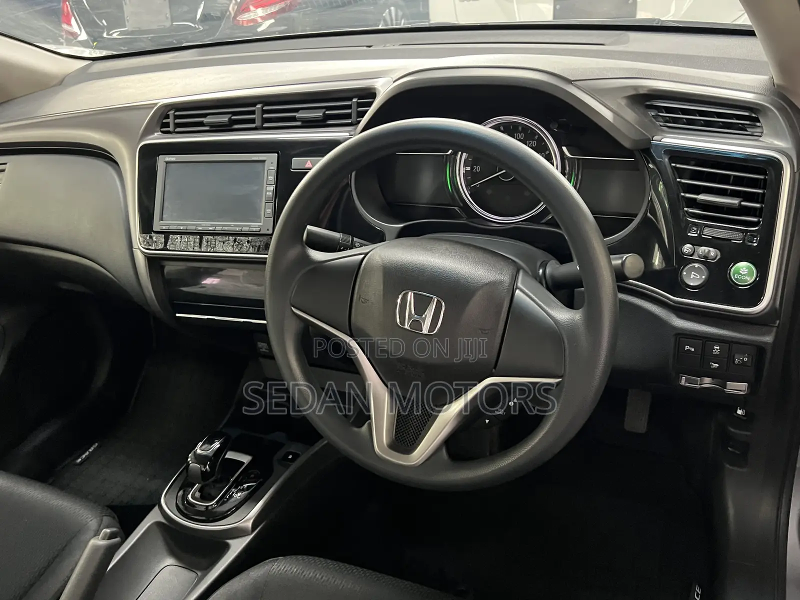 Honda Grace 2019 Silver