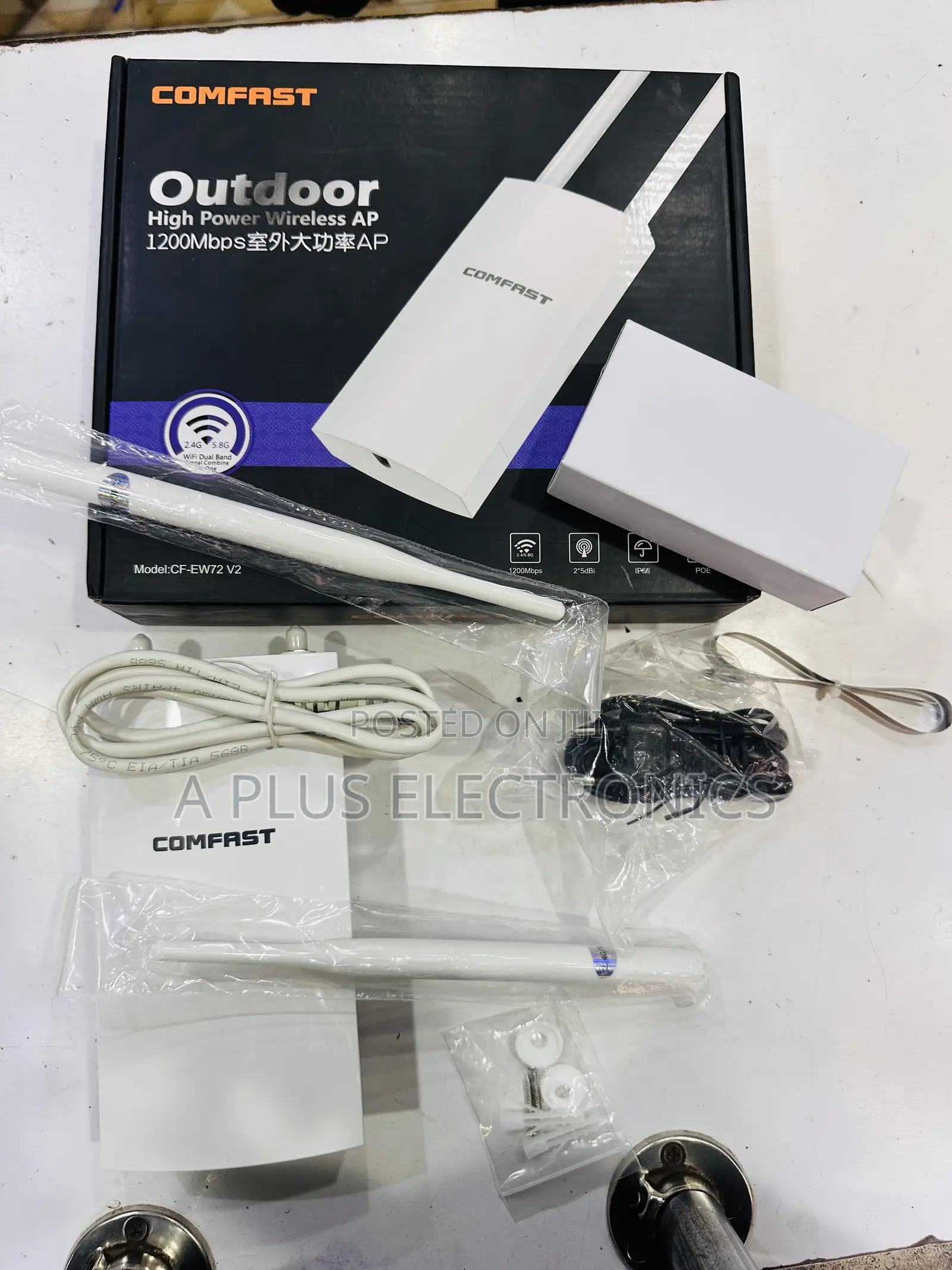 Comfast Wifi Extender Ew72 (Upto 200m Range) – Reliable Long Range