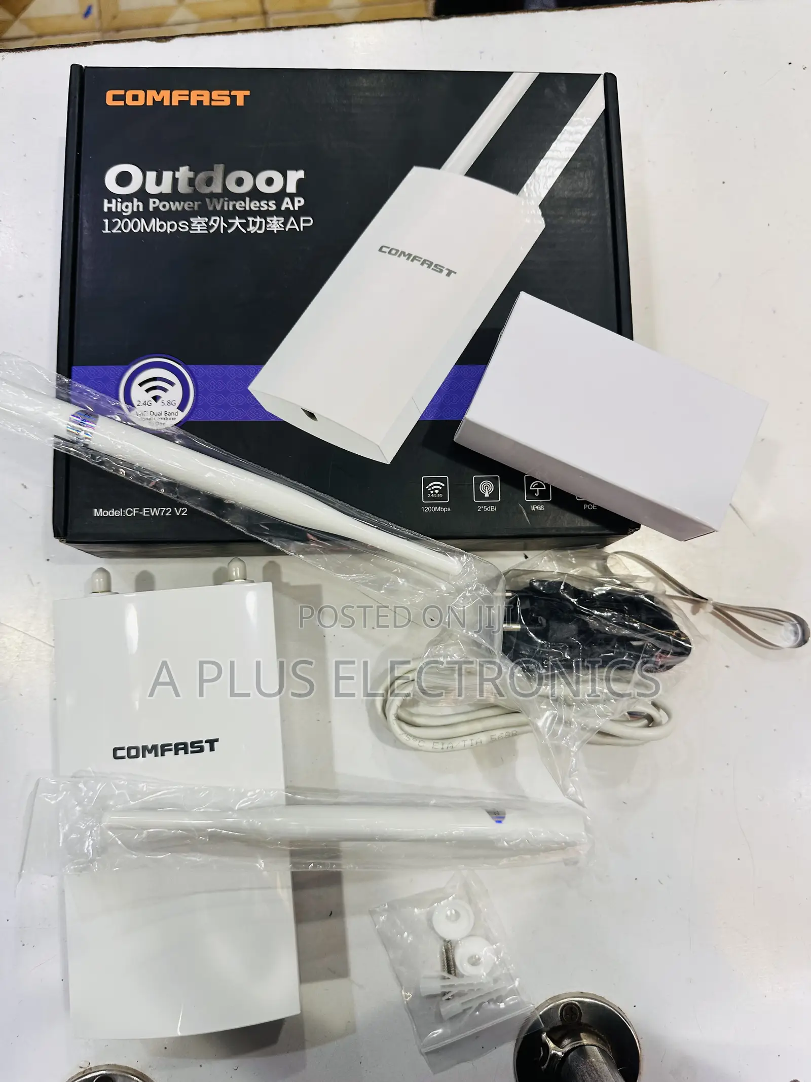 Comfast Wifi Extender Ew72 (Upto 200m Range) – Reliable Long Range