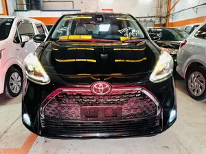 Toyota Sienta 2019 Black
