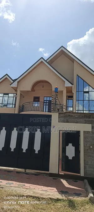 4bdrm Maisonette in Kamakis Desiciple for sale