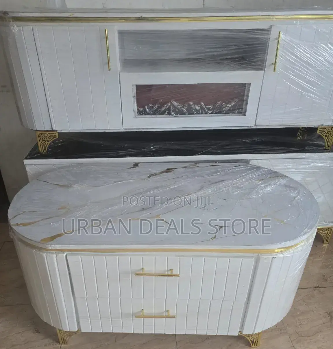 Executive Coffee Table With Glass/Marble Topping