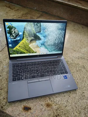Laptop HP ZBook Firefly G8 16GB Intel Core i7 SSD 512GB