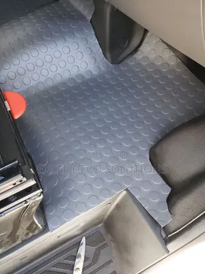 Anti-Slip Rubber Coin Mat for Garage Workshop (Per Meter)