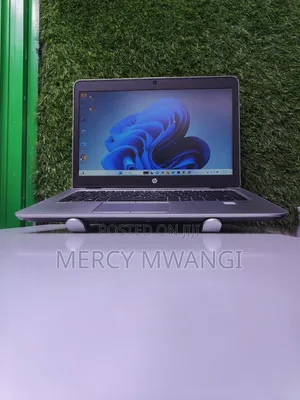 Laptop HP EliteBook 820 G3 8GB Intel Core i5 SSD 256GB